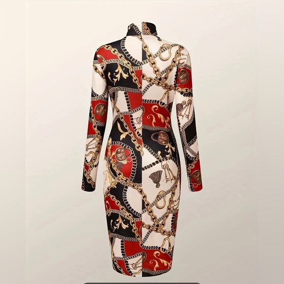 STYLEWE Long Sleeve Low Turtleneck Mini Dress Women Size Medium Chains - Picture 4 of 8